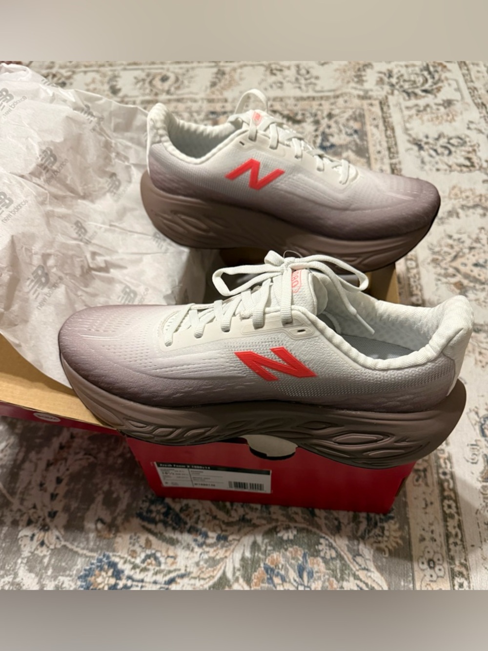 NEW New Balance Women's Fresh Foam X 1080v14 - Picture 4 of 13